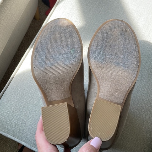 Coconuts by Matisse Women's Taupe Block Heel Ankle Booties. Size 7M - Picture 10 of 10